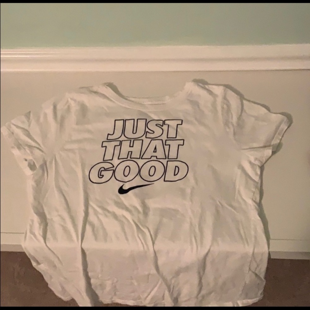 Nike T-shirt